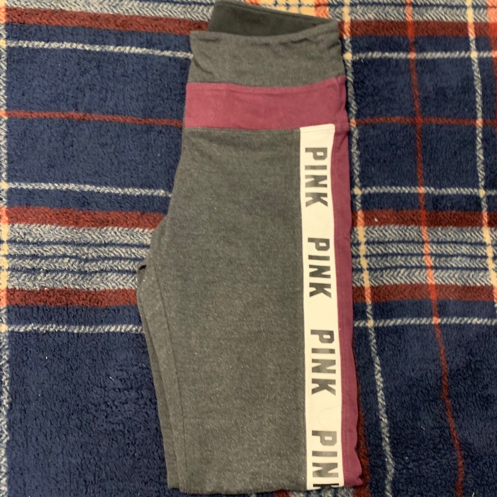 PINK LEGGINGS
